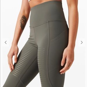 Rogue Renegade SHR Tight 25” Size 10